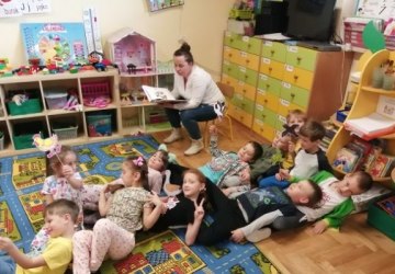 „Zasadził dziadek rzepkę w…” zerówce